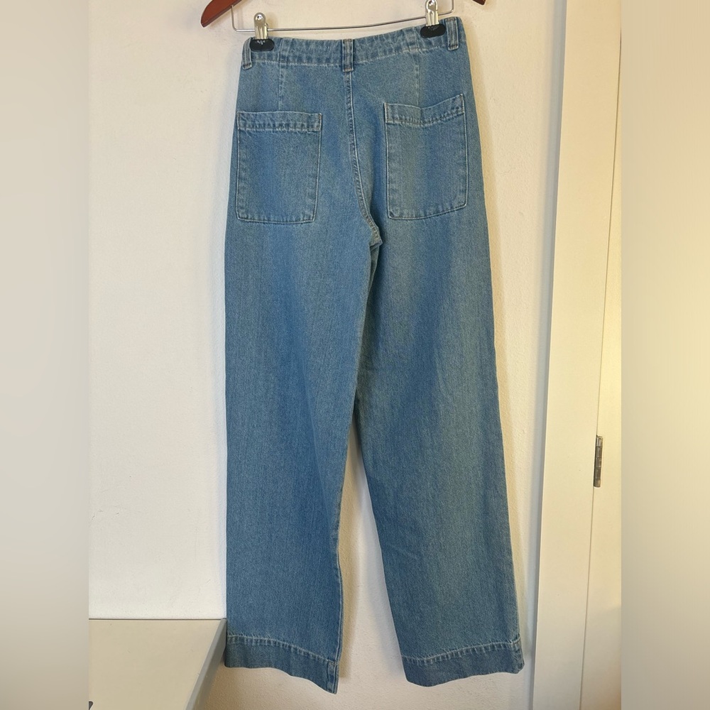 ZARA MEDIUM WASH STRAIGHT LEG JEANS SZ US 4 - Picture 9 of 10